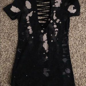 A shirt with short sleeves